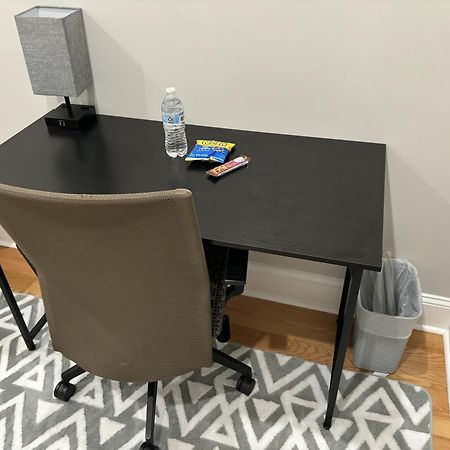 Homestay B&B In Boston - 3 Locations In Dorchester 외부 사진