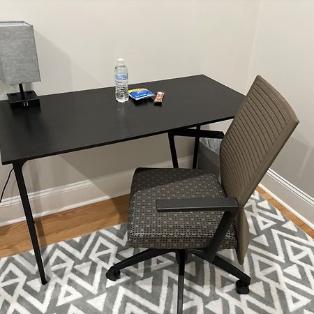 Homestay B&B In Boston - 3 Locations In Dorchester 외부 사진