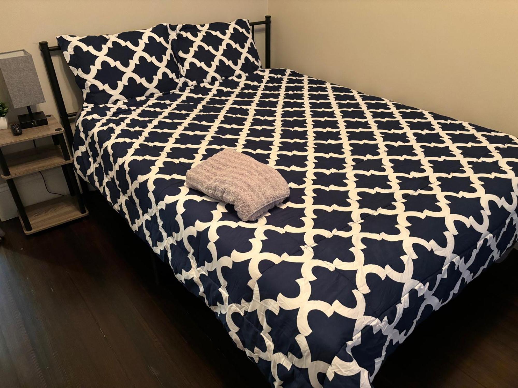Homestay B&B In Boston - 3 Locations In Dorchester 외부 사진